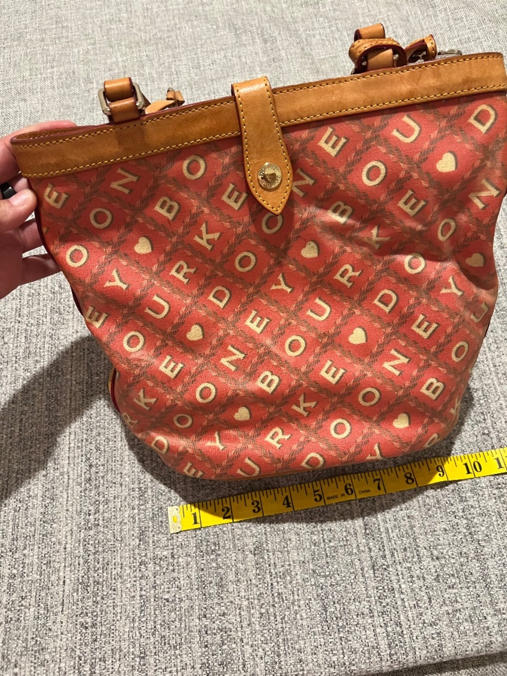 Dooney & Bourke Pink Canvas Heart Logo Tote Bag Leather Trim Anniversary Style - Picture 3 of 16